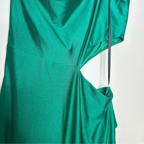 NWT AQUA One Shoulder Cutout Maxi Dress Size 4 Retail $268 - Picture 7 of 9